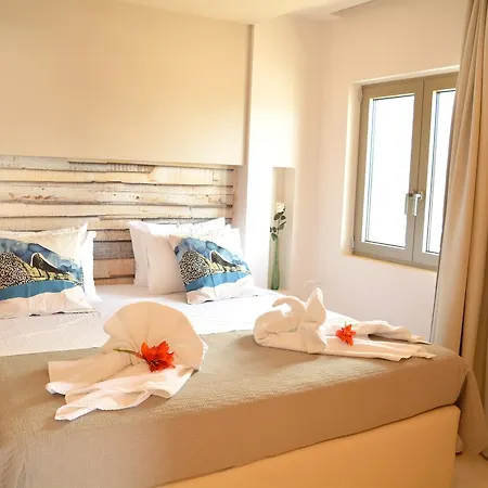Core Luxury Suites (Adults Only) Skiathos Town Exterior photo