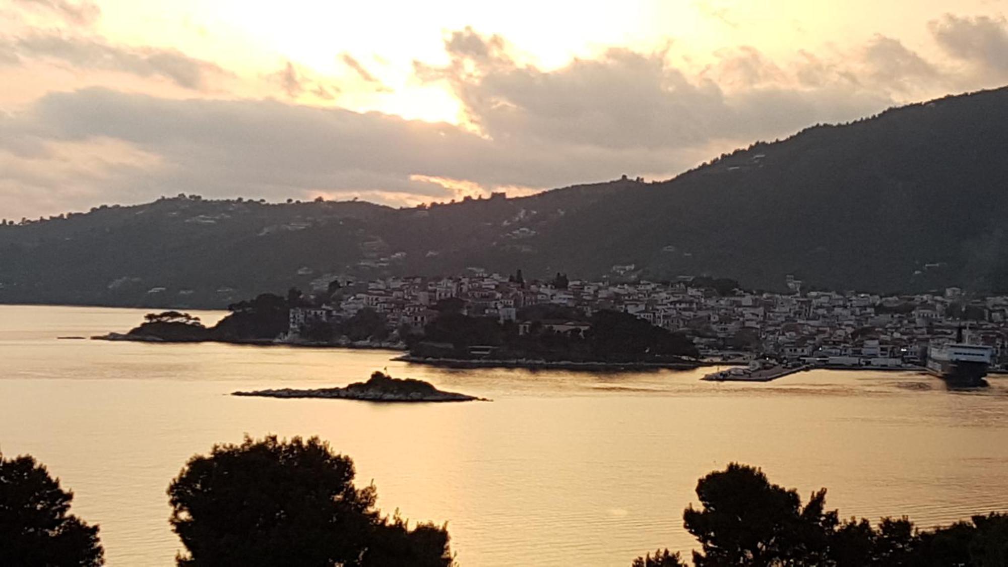 Core Luxury 3* Skiathos Chora